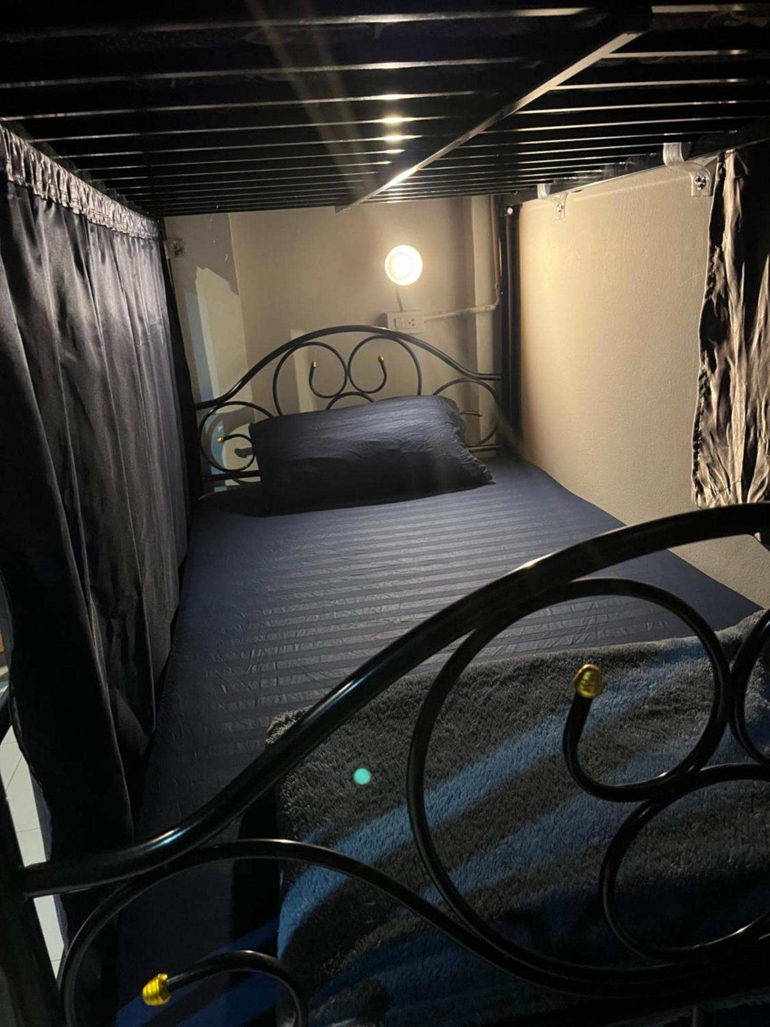 Moon Dolphin Hostel Haad Rin Exteriér fotografie